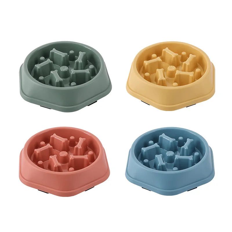 Tigela de comida lenta para cães e gatos, antiderrapante, redonda e espessa, ajuda a reduzir a gordura e promove uma alimentação mais saudável; disponível em várias cores e formatos.